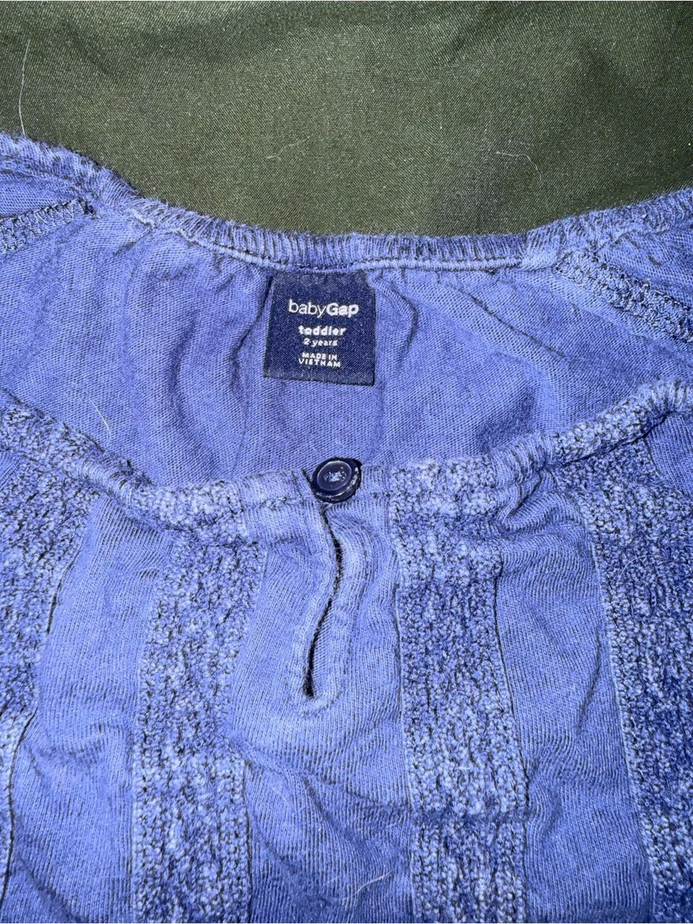 GAP Toddler 2 year 3 shirts and 3 bottoms